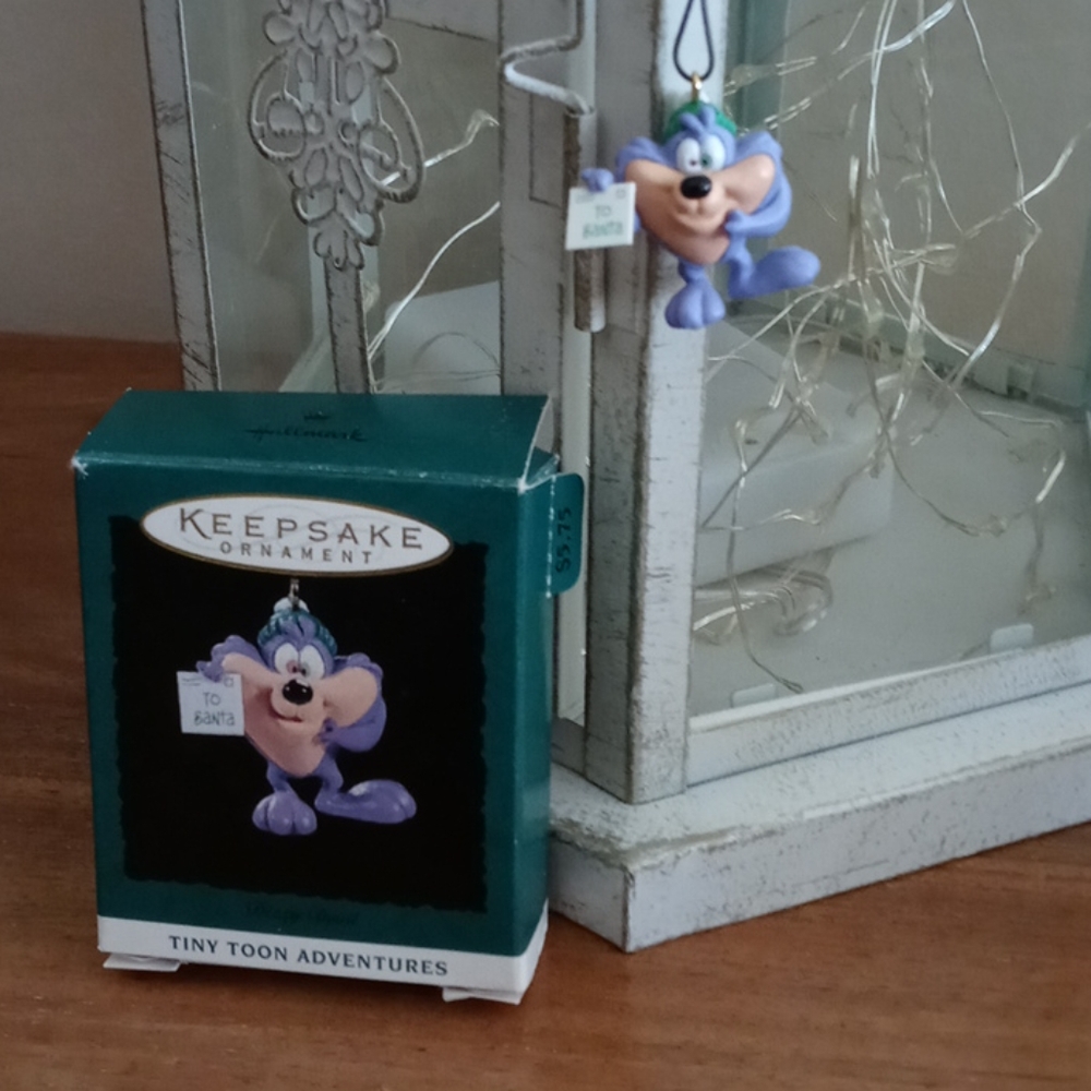 Hallmark Tiny Toons Miniature Ornament
